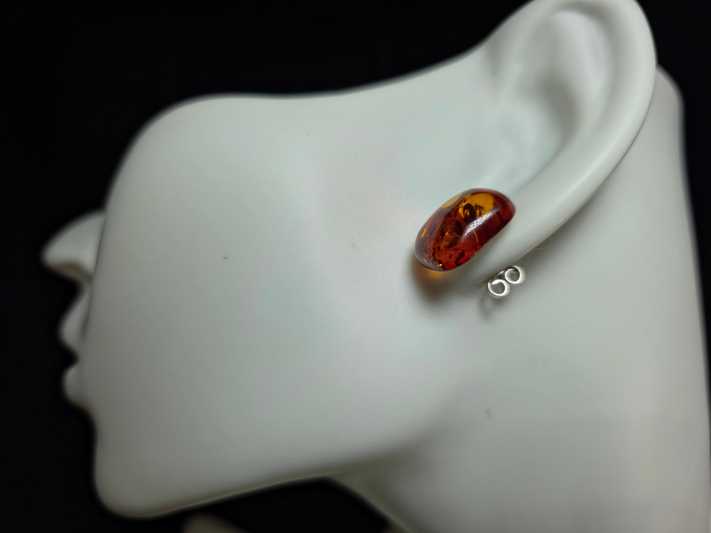 Exclusieve Oorstekers van 925 Sterling Zilver met Authentieke Baltische Barnsteen