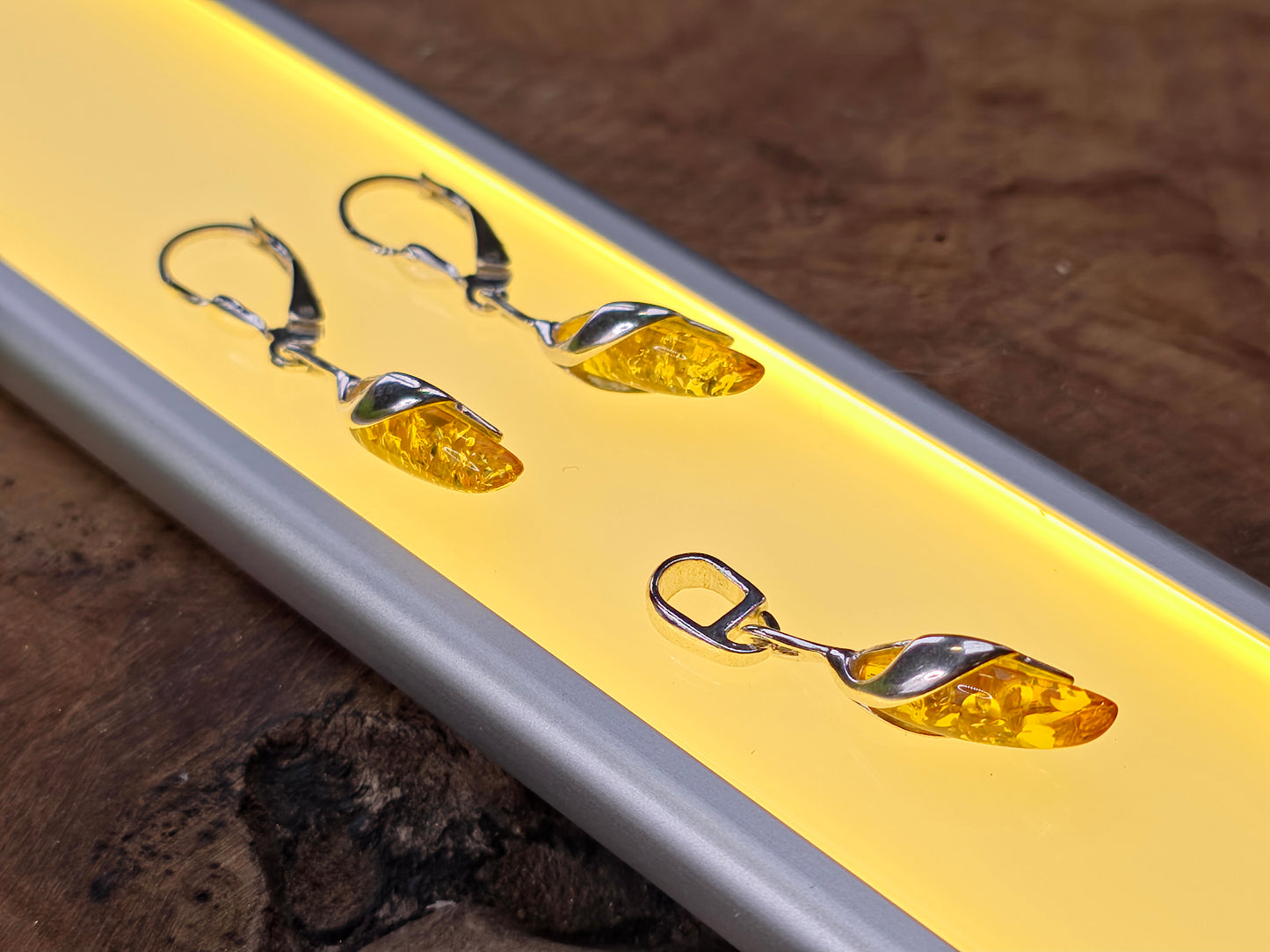 Handgemaakte sieradenset met Baltische amber | 925 sterling zilver
