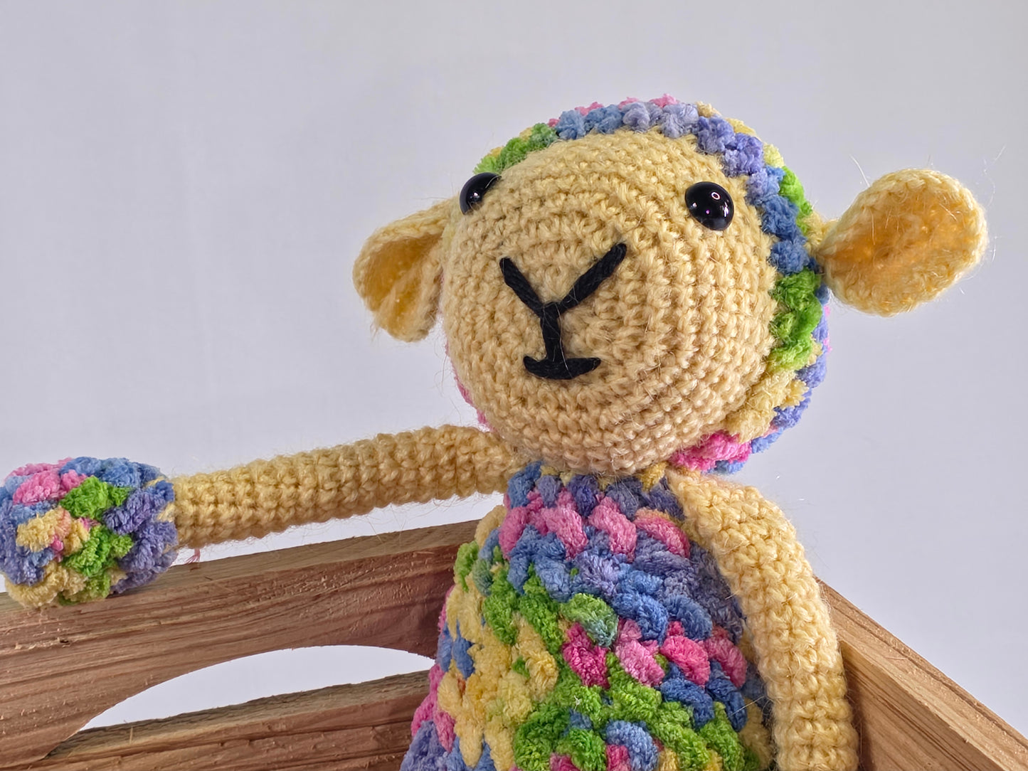 Gehaakte knuffel “Schaapje” – handgemaakt met liefde | uniek cadeau