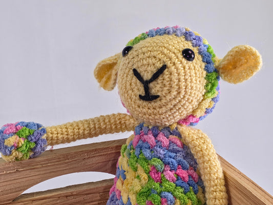 Gehaakte knuffel “Schaapje” – handgemaakt met liefde | uniek cadeau